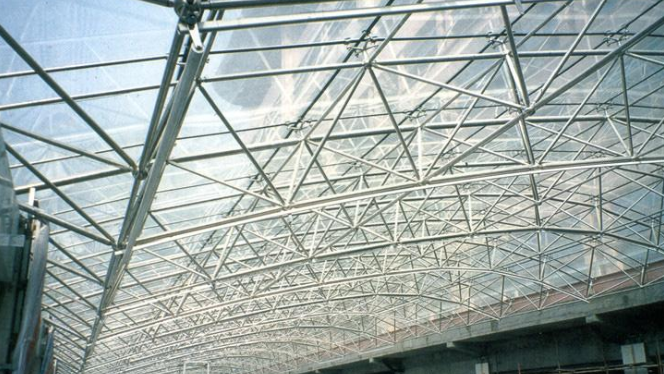 姜堰网架公司的黑色压型钢板的吊装步履有哪些